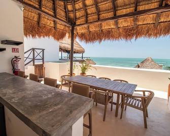 Hau Holbox, Oceanfront Boutique Hotel - Holbox - Balkon