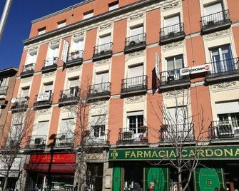 Hostal Palacio Luna - Madrid - Building