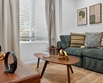 Ready Cozy Dfw Free Parking Pool Medical Dist - Dallas - Sala