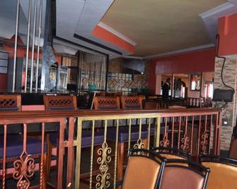Klub Lii Hotel - Thika - Bar