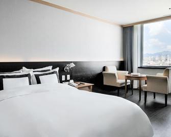 Hotel Miranda - Icheon - Bedroom