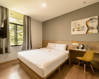 Yellow Bee Tanah Abang - Jakarta - Bedroom