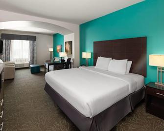 Baymont by Wyndham Andrews TX - Andrews - Bedroom