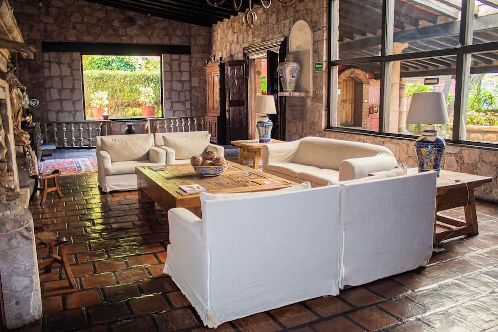 Villa Montana Hotel & Spa - מורליה - טרקלין