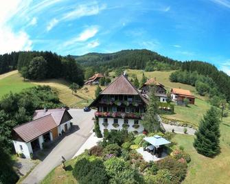 Haus Schneider, Ferienwohnung Talblick - Gutach - Building
