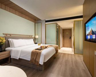 Jinhai International Hotel (Yueyang Tower Pedestrian Street) - Yueyang - Bedroom
