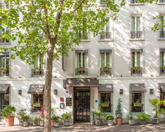 Hotel De La Porte Doree - Paris - Bâtiment