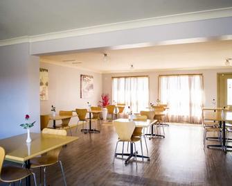 Cherry Blossom Motor Inn - Young - Restaurace