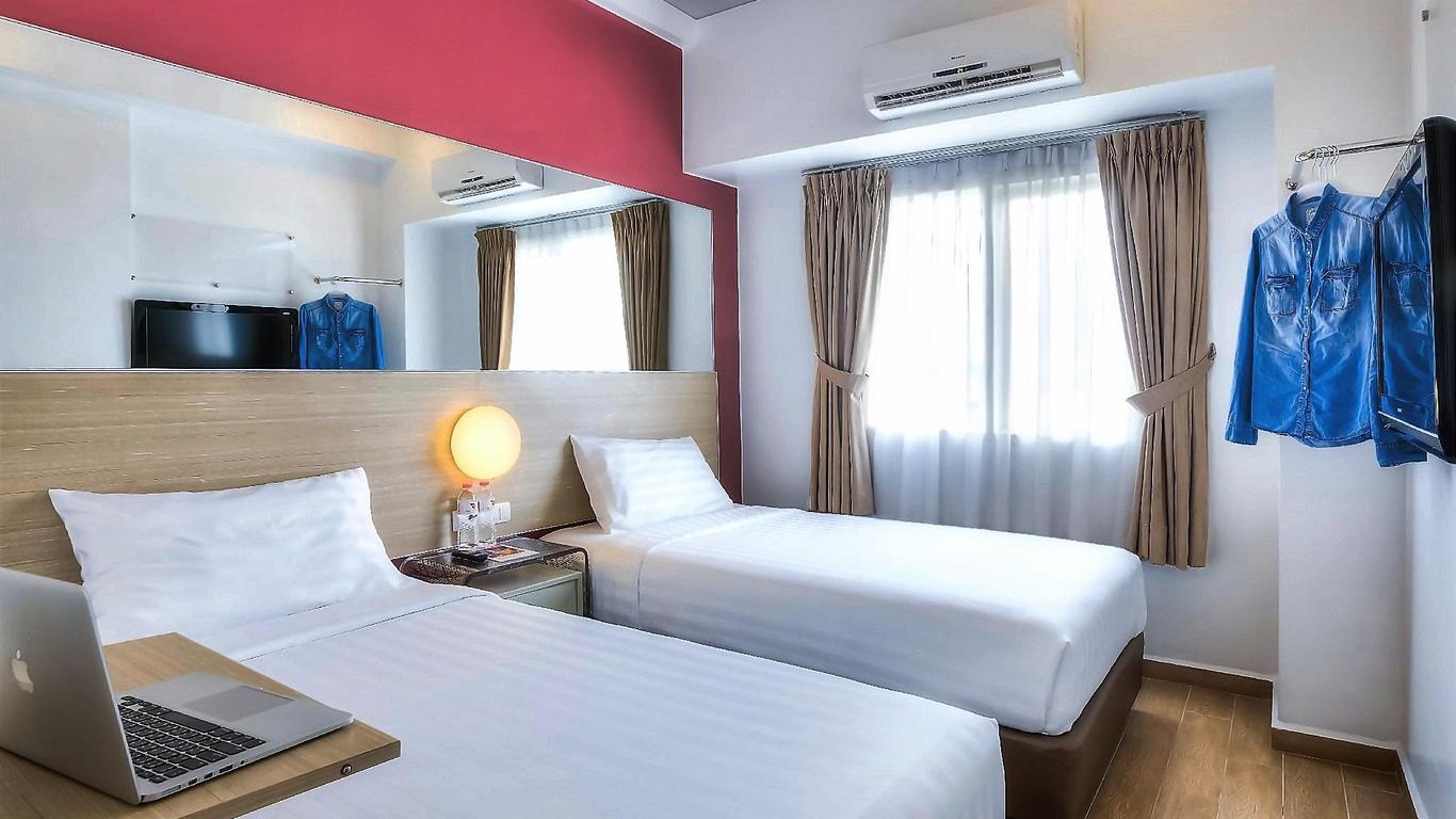 Monoloog Hotel Pekanbaru
