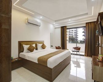 360 Degree Hotel Medicity - Karnal