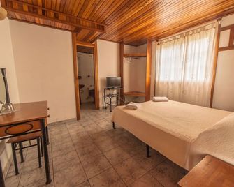 Hotel Posada Los Delfines - Bocas del Toro