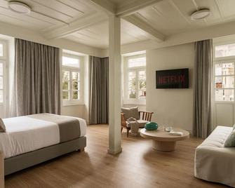Syros Soul Luxury Suites - Ermoupoli - Bedroom