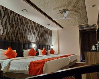 Hotel Vip Square - Puri - Slaapkamer