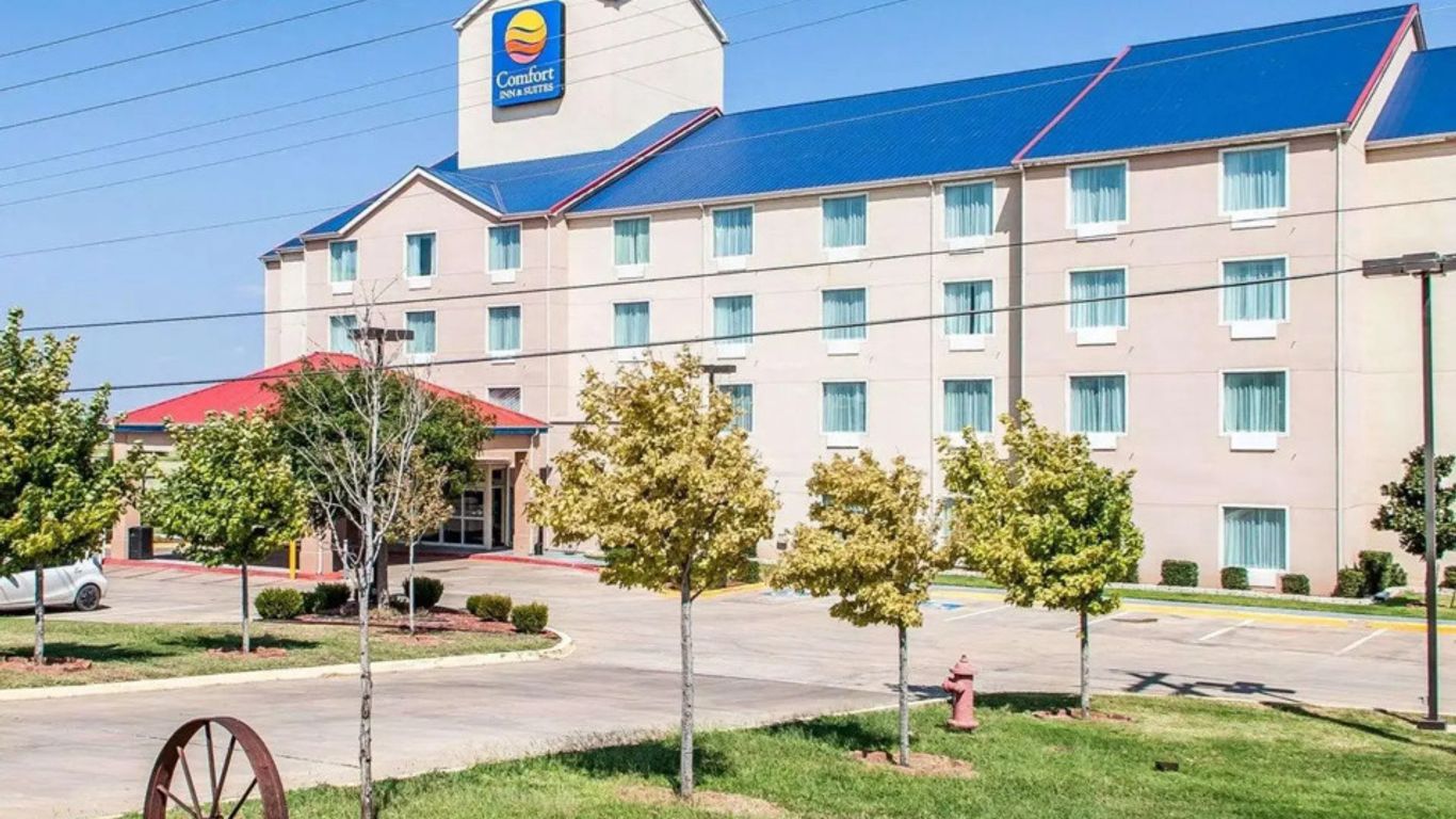 Comfort Inn & Suites Elk City South