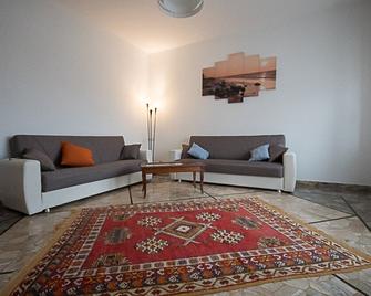 Affittacamere Serravalle Shopping - Serravalle Scrivia - Living room