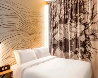 B&b Hotel Valenciennes Onnaing - Onnaing - Chambre