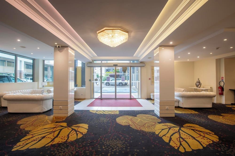 فندق بارادايس