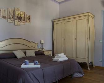 Locanda Corte Roveri - Bologna - Bedroom