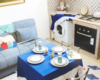 La Casa di Pietra tra Trapani e Palermo - Custonaci - Essbereich