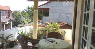 Randi Homestay - Negombo - Balkon