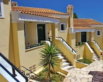 Mediterranean Blue - Kavos