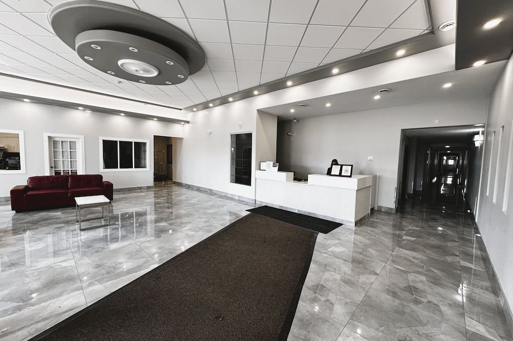 ترافيلودج باي ويندام ريجينا - ريجينا - ردهة