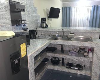 Apartamento Tabitha - Quesada - Cocina