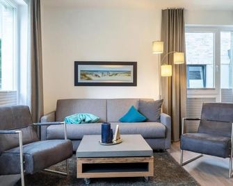 Aparthotel Ostseeallee Aparthotel Ostseeallee 3-26 - Ostseebad Boltenhagen - Living room