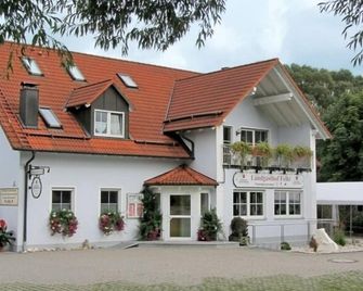 Landgasthof Feihl - Velburg - Будівля