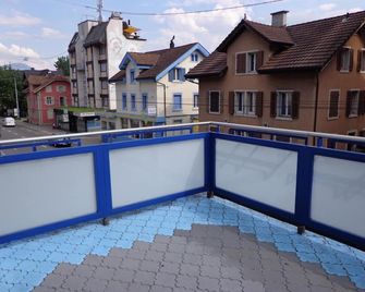 Bellpark Hostel - לוצרן - מרפסת