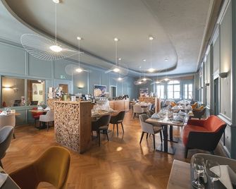 Hotel Rosatsch - פונטרסינה - מסעדה