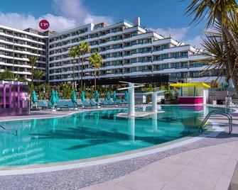 比塔克拉酒店 - 阿羅納 - 美洲海灘 - 游泳池
