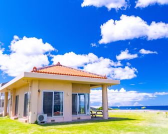 Seaside Villa Urumanchu - Nakijin - Budova