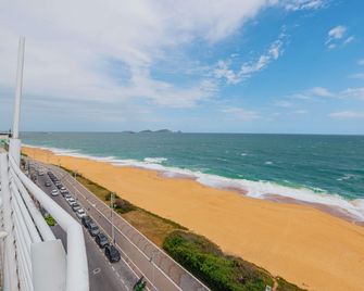 Ibis Styles Macaé - Macaé - Playa
