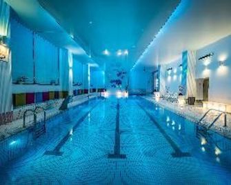 Penthouse Orhideea - Bukarest - Pool