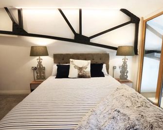 Hotl Aparts at The Deal House - Almondbury - Habitación