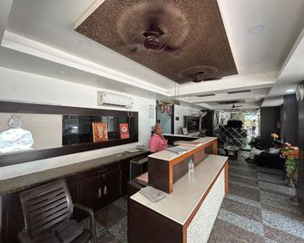 Hotel Satyam International - Gaya - Rezeption