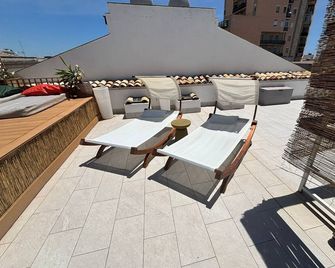 Yllen Rooms - Avola