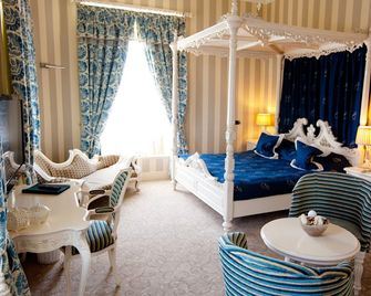 Ringwood Hall Hotel & Spa - צ'סטרפילד - חדר שינה