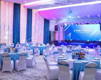 Tanan Center Serviced Apartments - Ulaanbaatar - Banquet hall