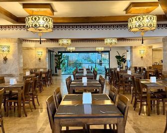 Blue Wave Suite Hotel - Alanya - Restaurante