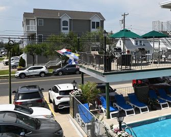 Grecian Garden Motel - North Wildwood - Vista del exterior