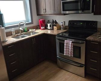 Lovely App Downtown Ottawa 33D - Ottawa - Kitchen