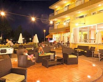 Hotel Panorama - Puerto de Pollensa - Piscina