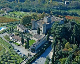 Castello di Meleto - Gaiole In Chianti - Вигляд зовні