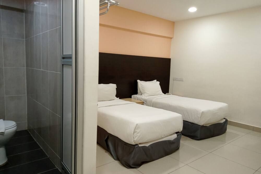 أفينيو بانجي هوتل