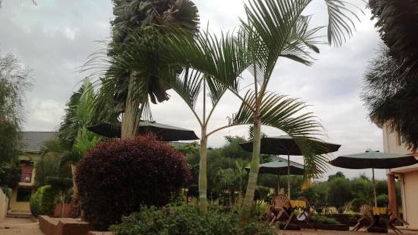 Biyem Hotel