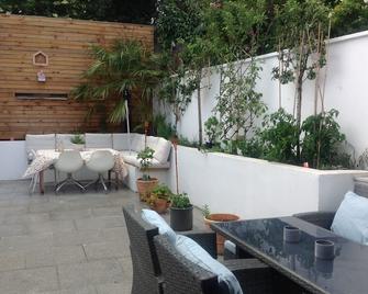 Family home in Dublin - Dublin - Hàng hiên
