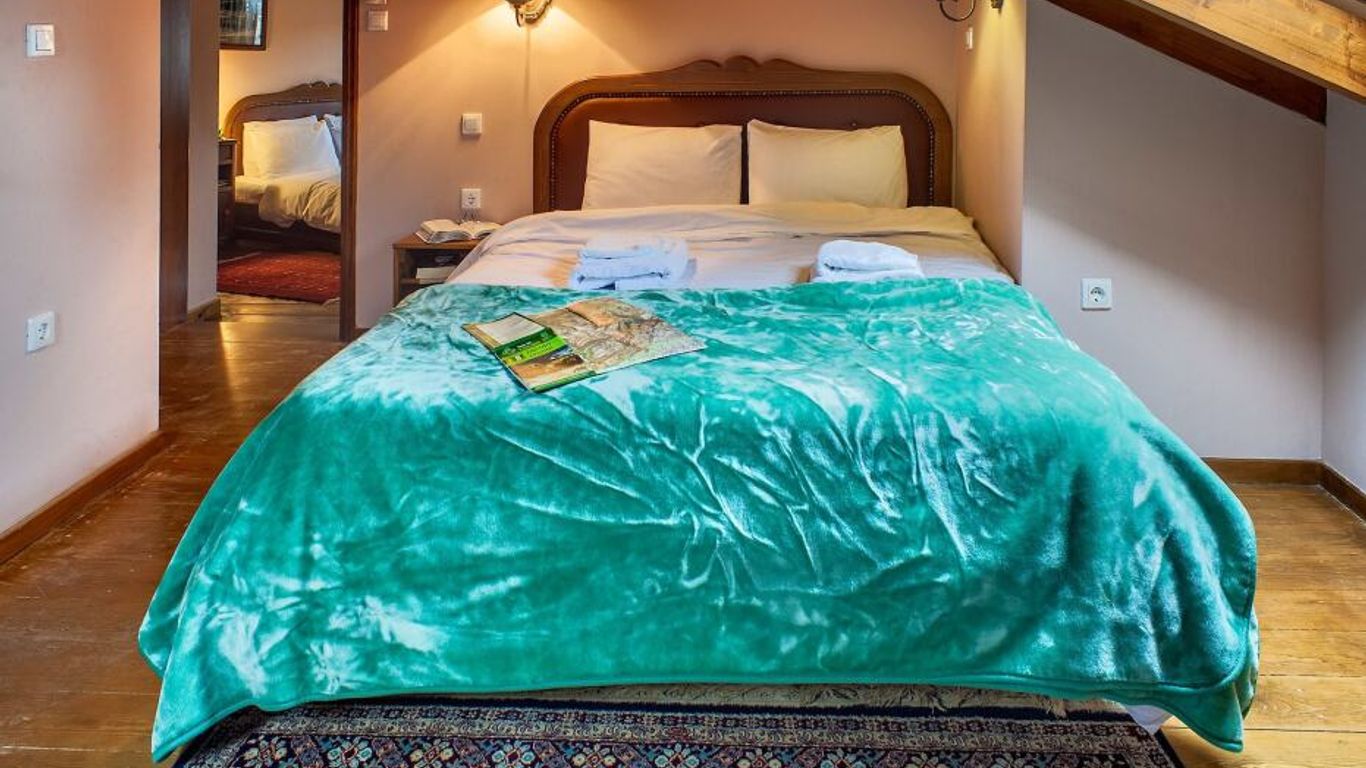 إن سورا فيزيتسا