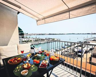 Canal Bellavista by Ca-Sa Check - Chioggia - Balkon